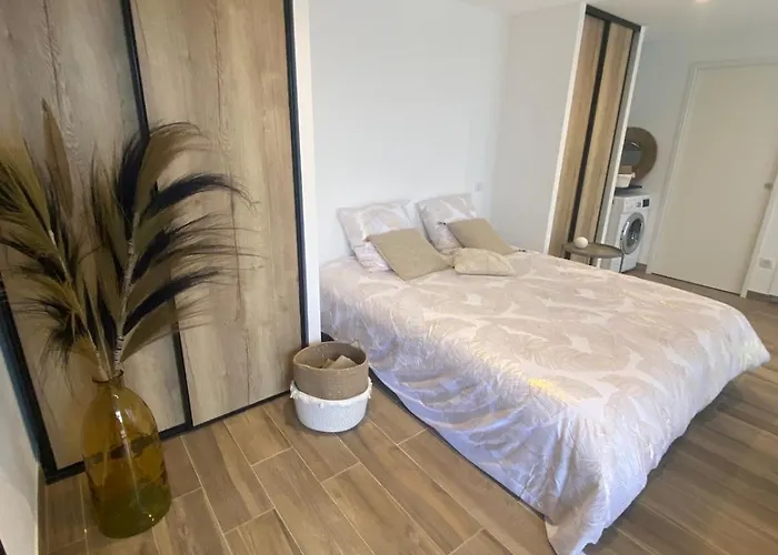 L'hippy Chic Jacuzzi Superbe Vue étang De Thau
