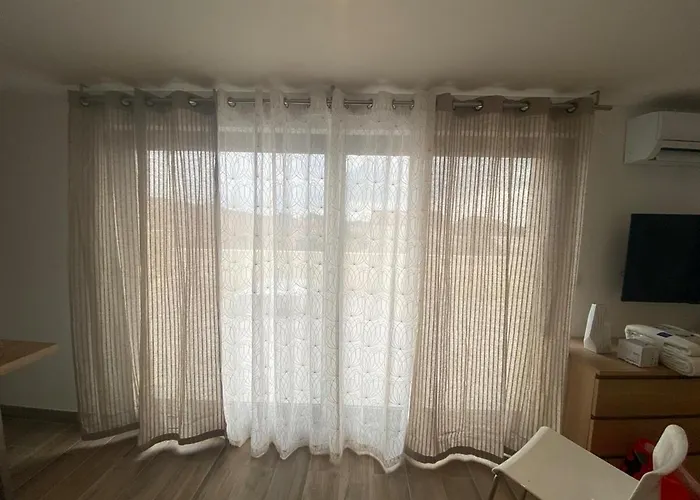 L'hippy Chic Jacuzzi Superbe Vue étang De Thau *
