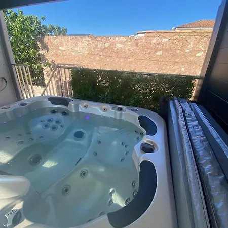 L'hippy Chic Jacuzzi Superbe Vue Etang De Thau Apartment