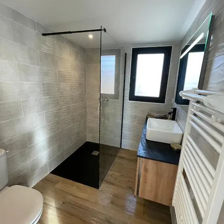 L'hippy Chic Jacuzzi Superbe Vue Etang De Thau Balaruc-les-Bains